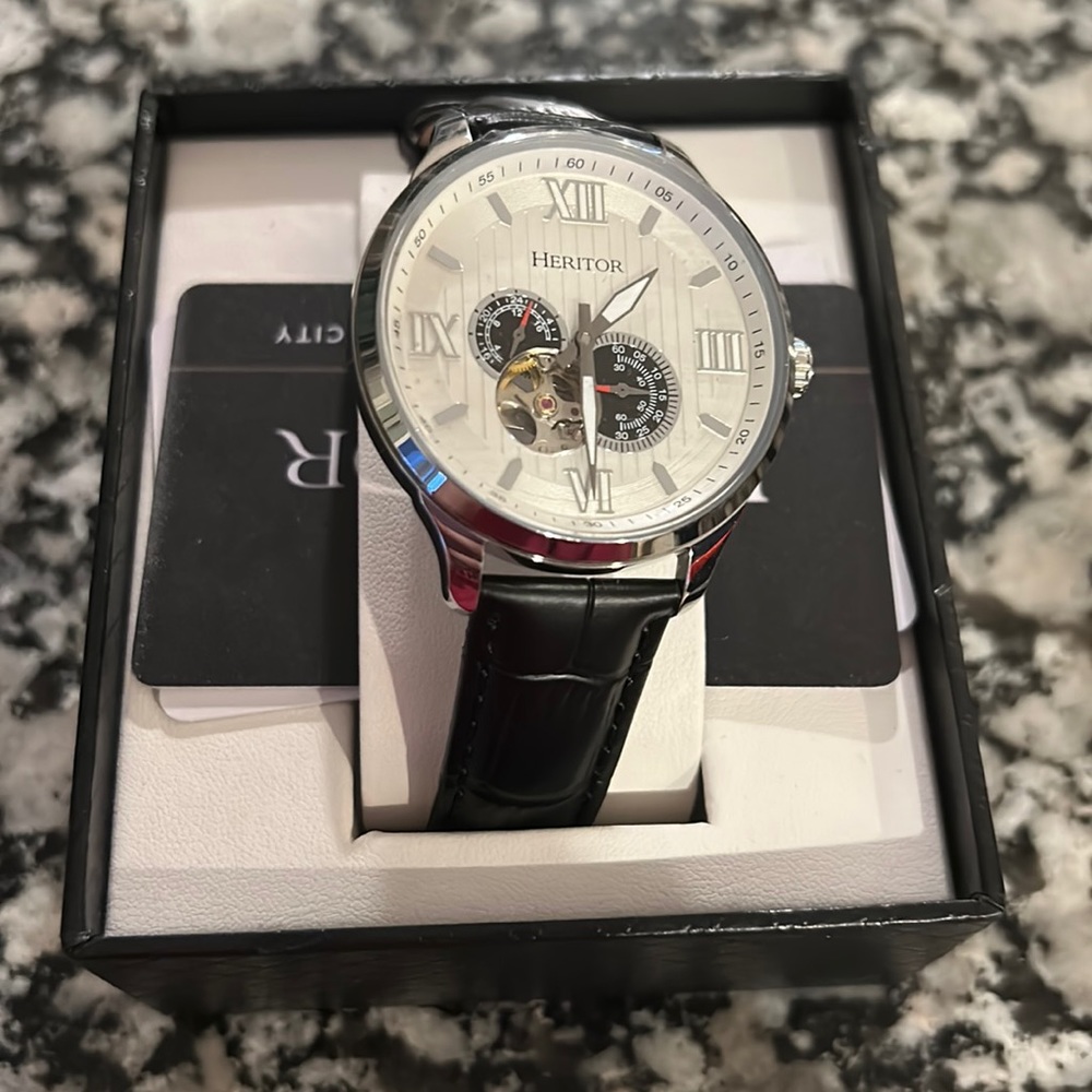 Heritor watch